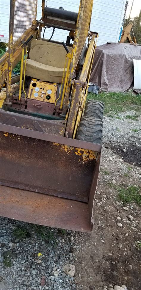 cl40 skid steer cylinder|ford cl40 for sale.